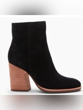 Kork-Ease Pilar Black Suede Ankle Booties Women’s 7.5M Stacked Heel Side Zip